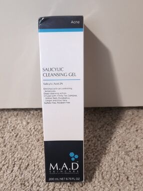 MAD Skincare - Salicylic Cleansing Gel